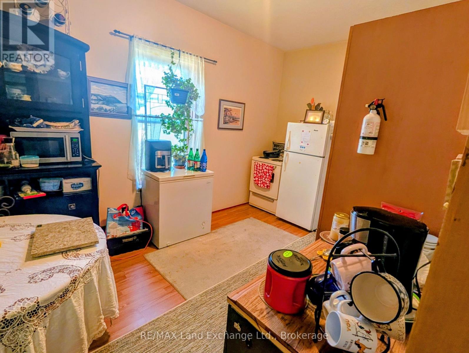 570 10TH STREET - 30
