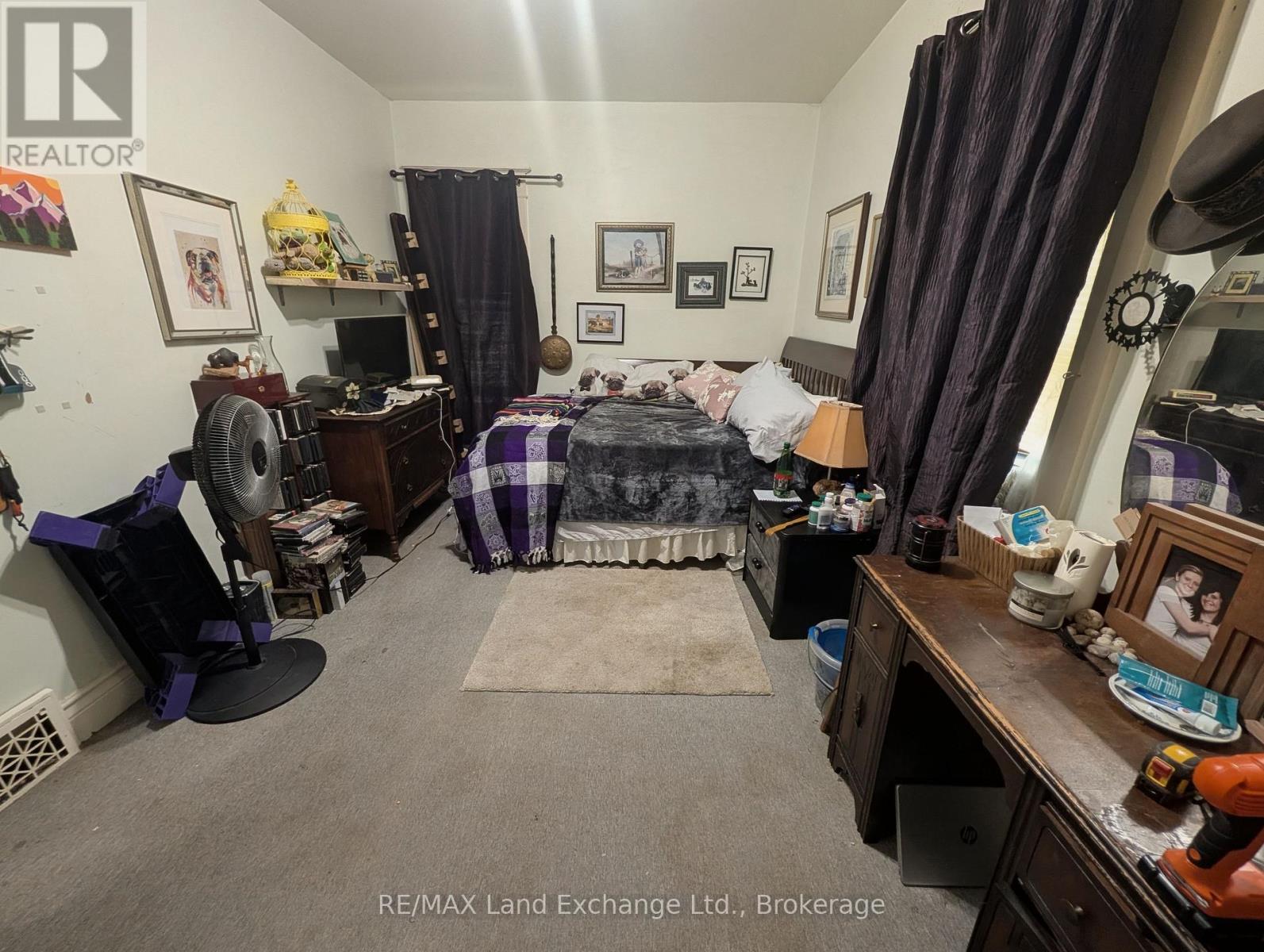 570 10TH STREET - 31