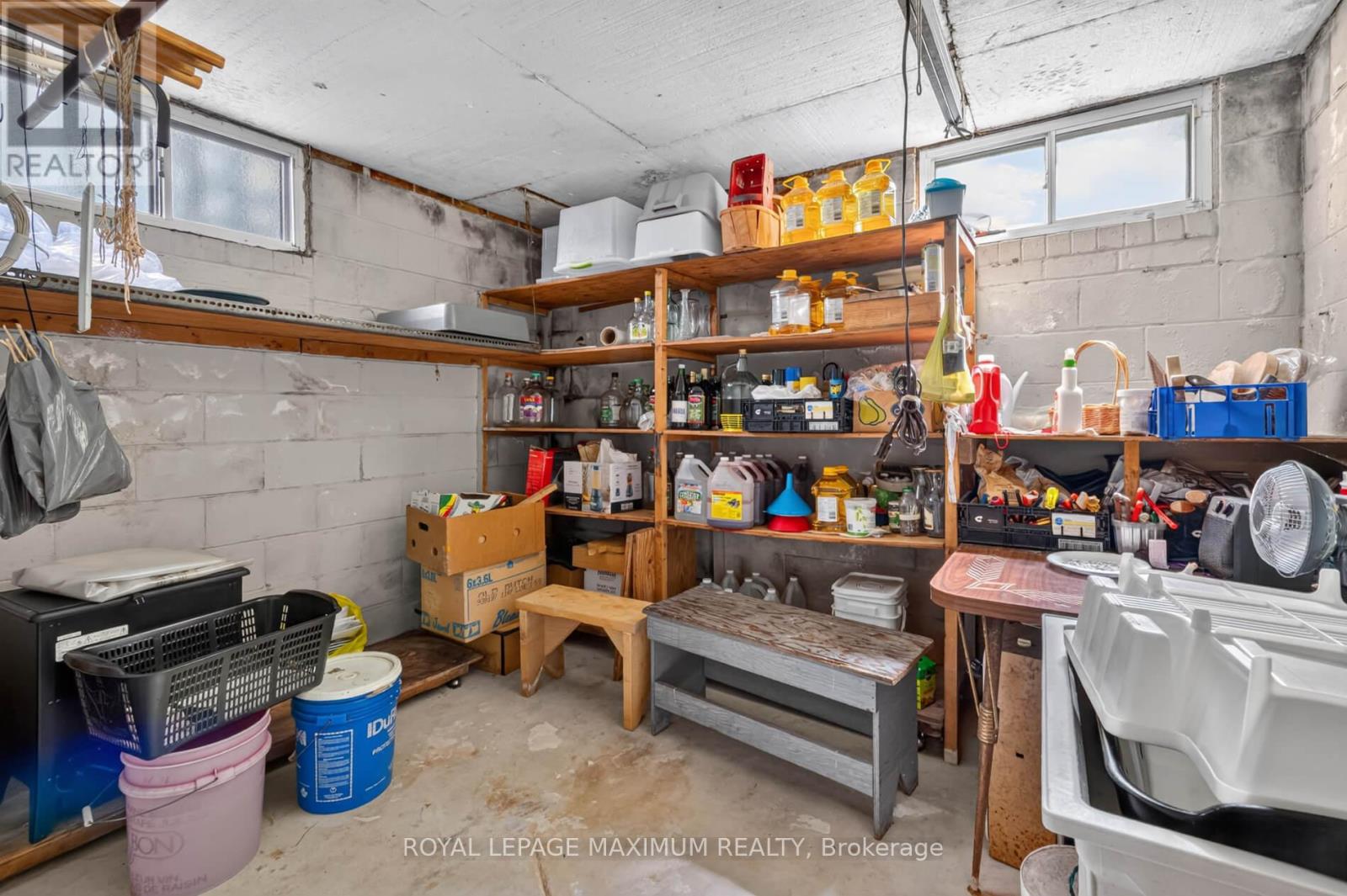 162 WIGWOSS DRIVE - 30