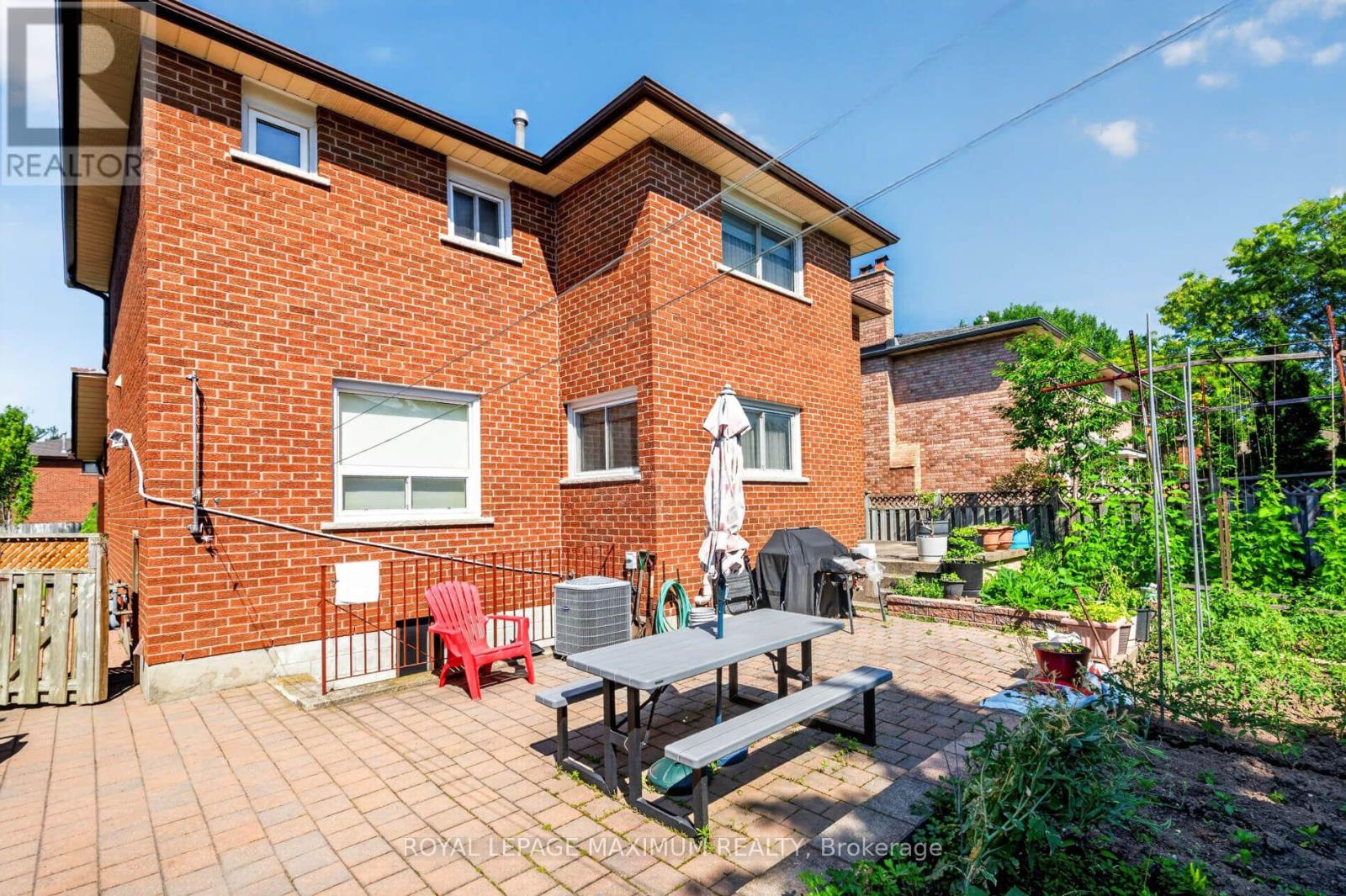 162 WIGWOSS DRIVE - 34