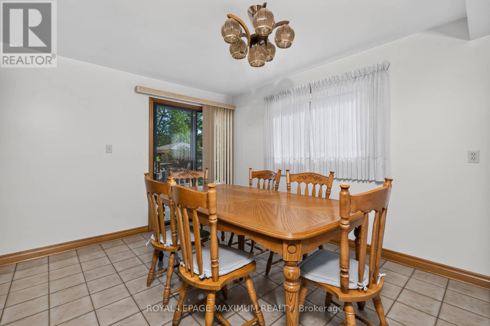 162 WIGWOSS DRIVE - 9