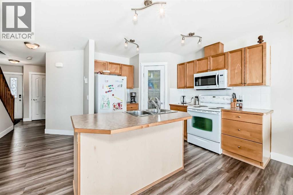 #11 2002 22 Avenue - 4