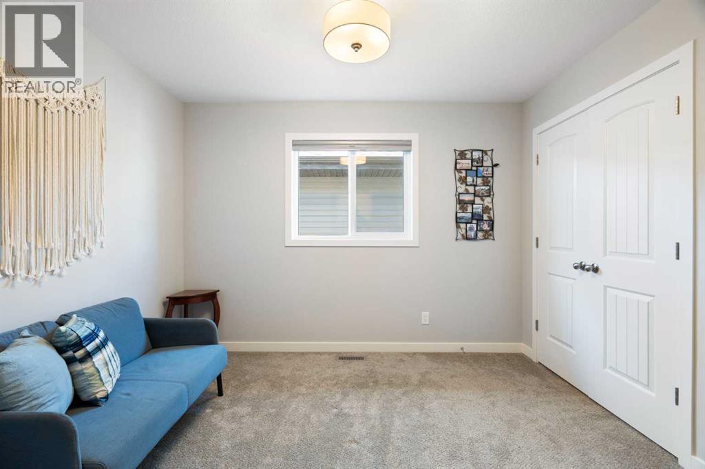 642 Kingsmere Way SE - 21