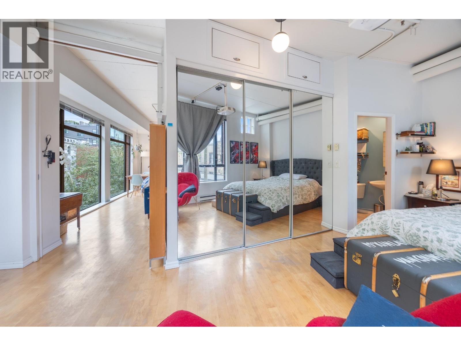 2 Bed, 2 Bath House for Sale in Vancouver – 301 28 POWELL STREET, Vancouver – MLS# R3146308 - Image 25
