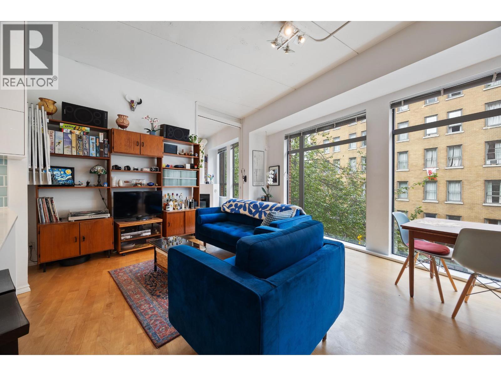 2 Bed, 2 Bath House for Sale in Vancouver – 301 28 POWELL STREET, Vancouver – MLS# R3146308 - Image 6