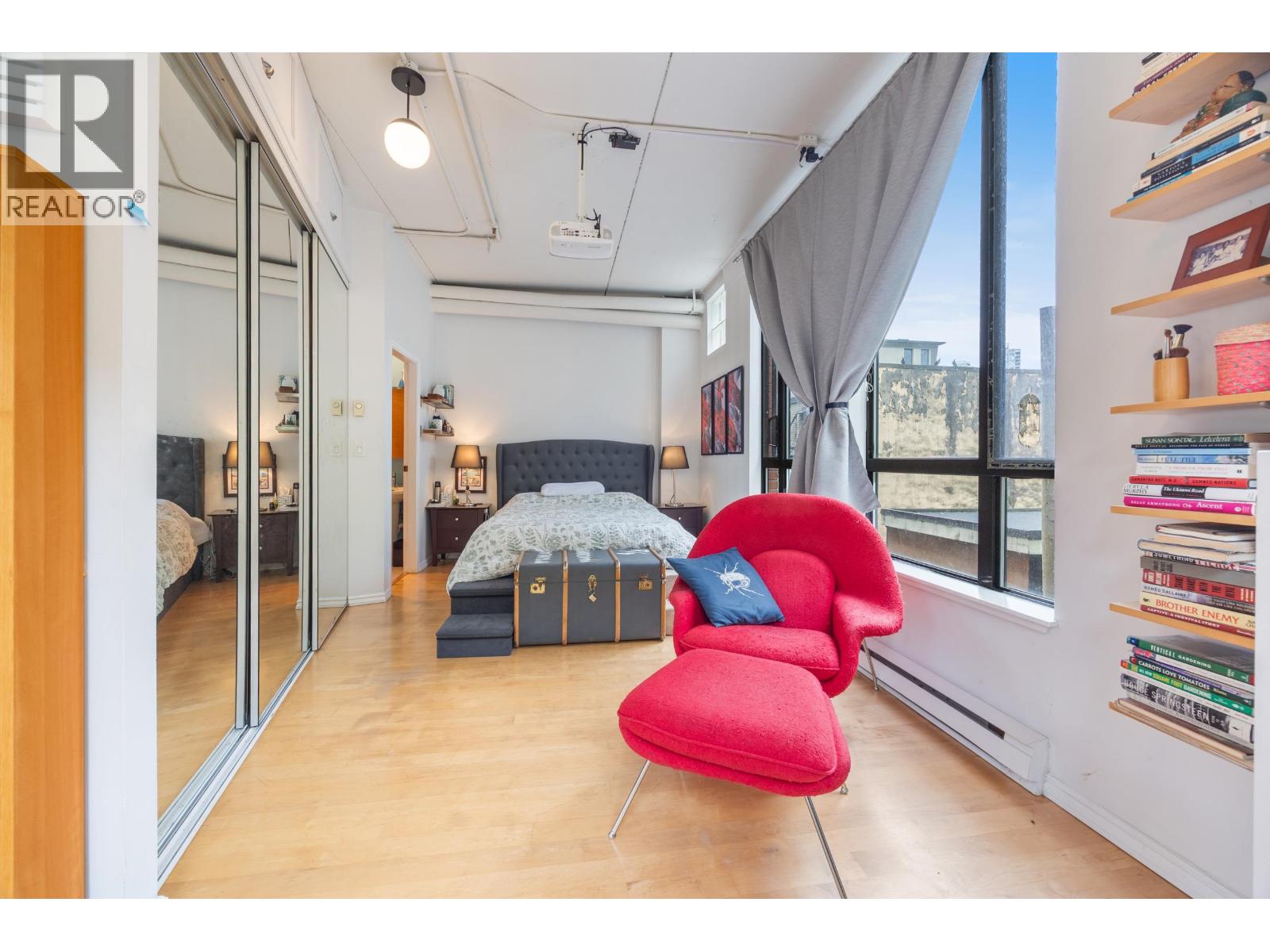 2 Bed, 2 Bath House for Sale in Vancouver – 301 28 POWELL STREET, Vancouver – MLS# R3146308 - Image 21