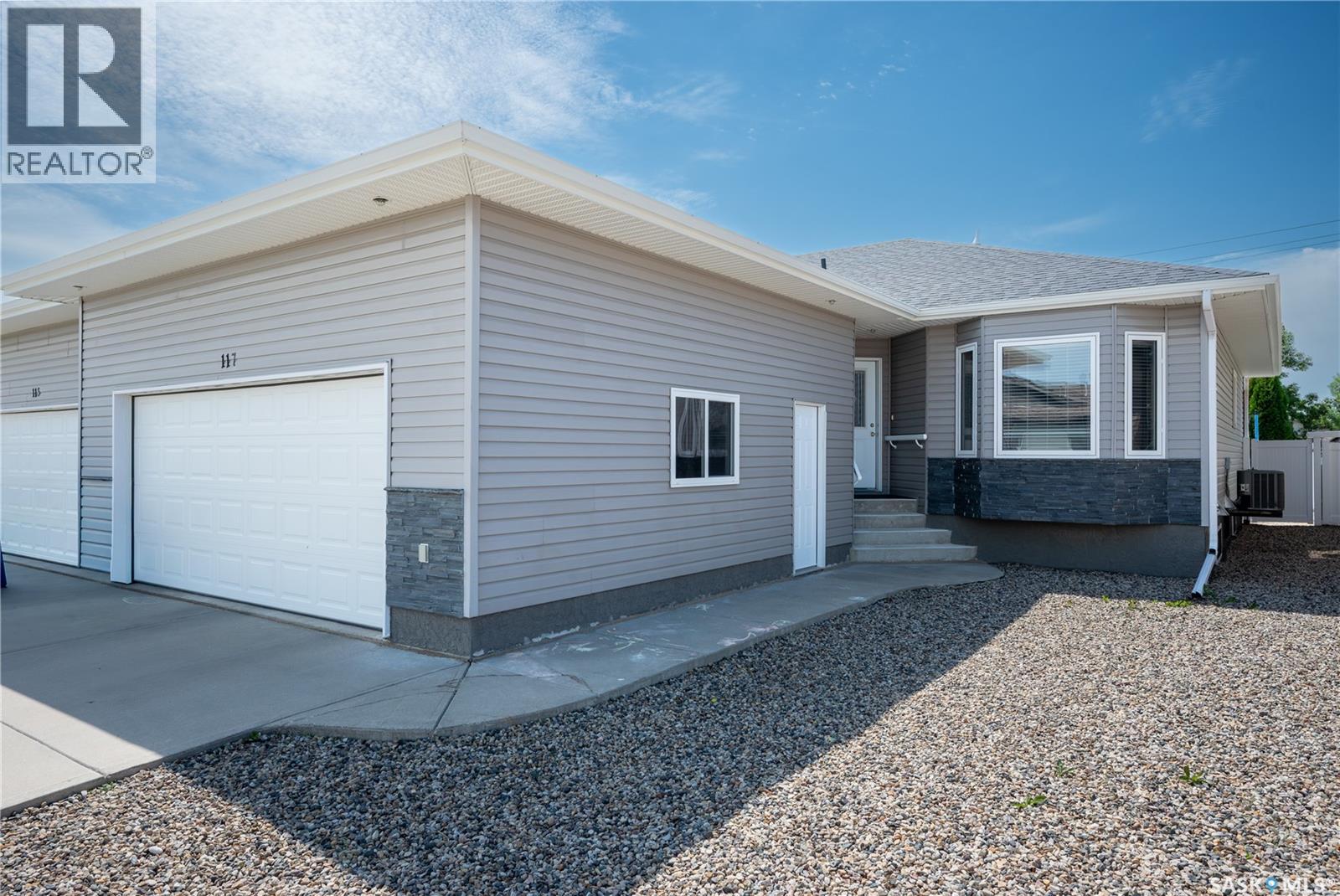 117 Good Spirit CRESCENT - 1