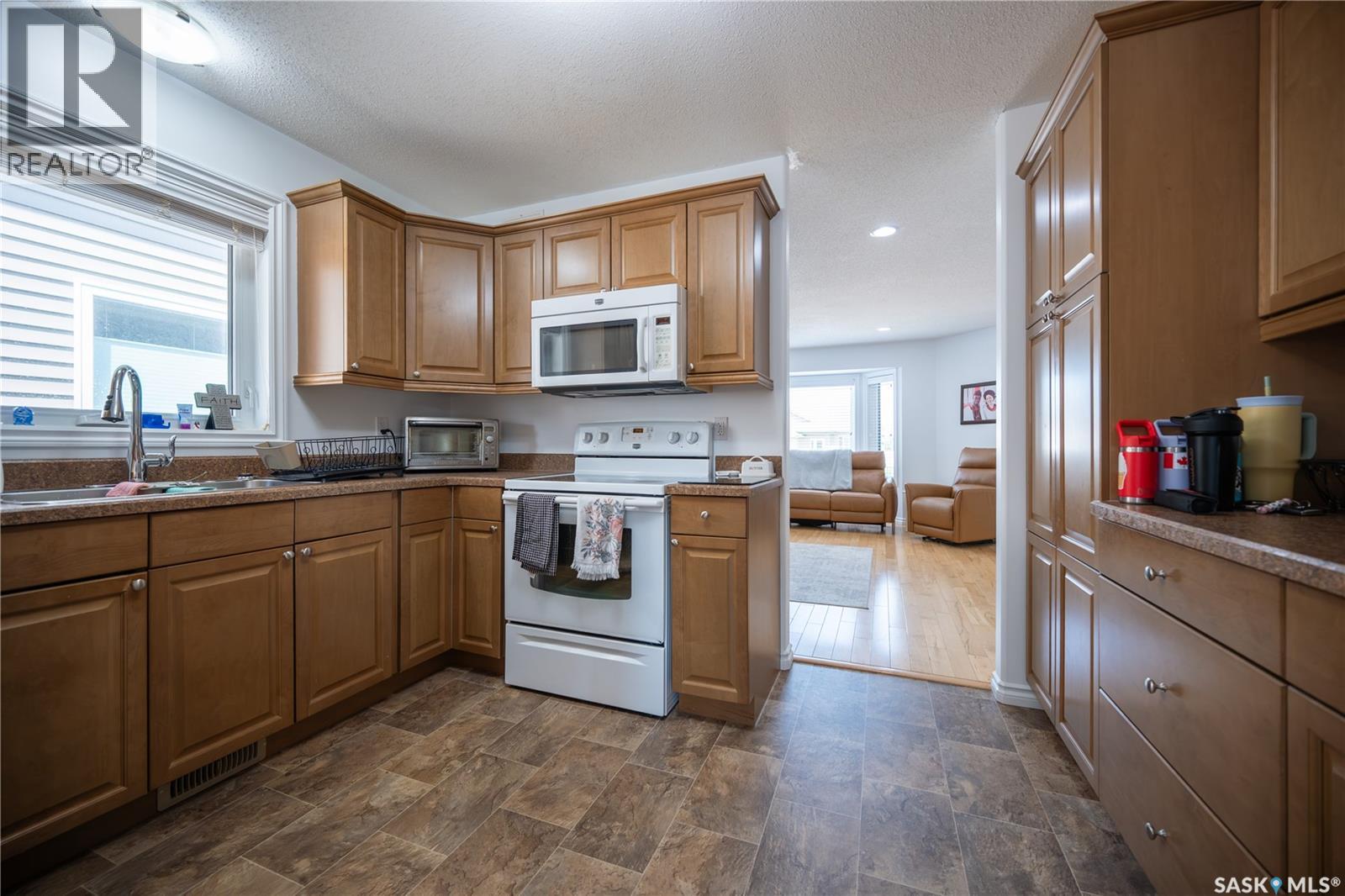 117 Good Spirit CRESCENT - 10