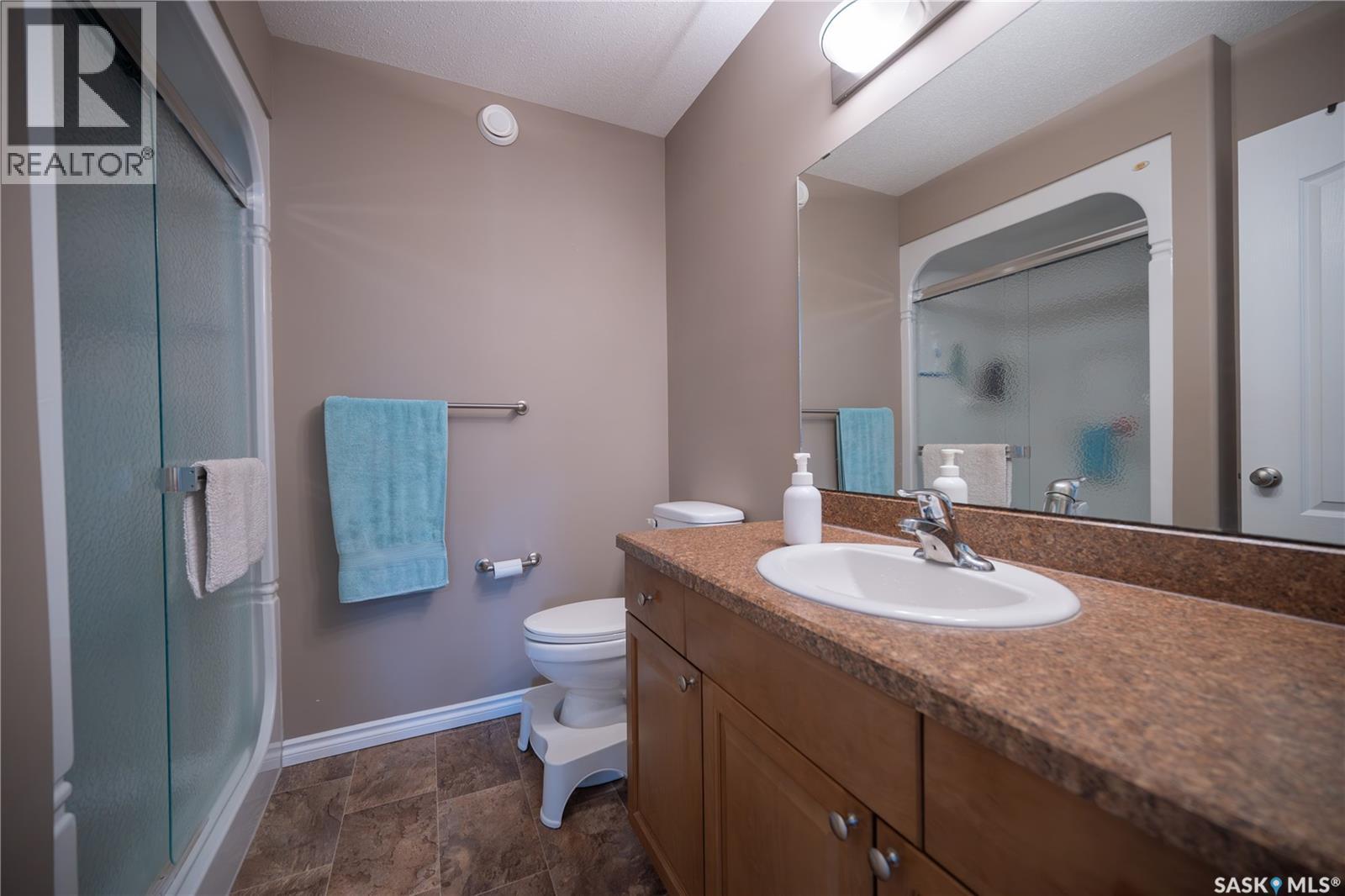 117 Good Spirit CRESCENT - 25