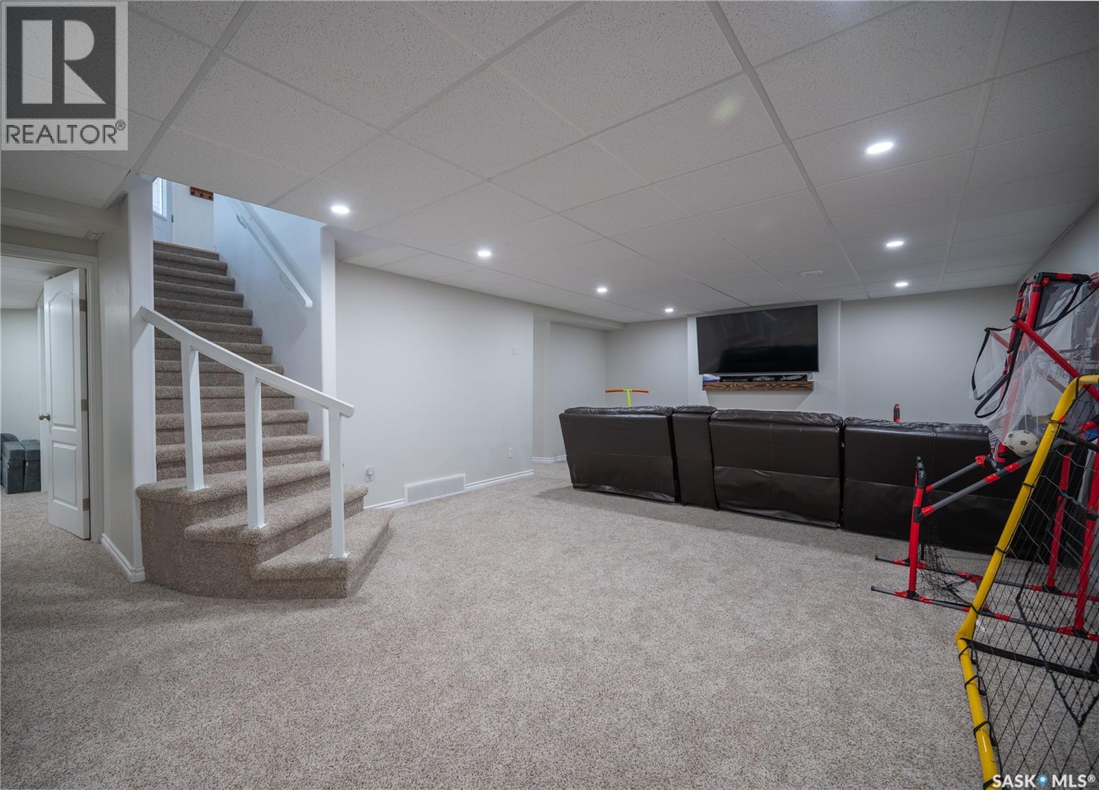 117 Good Spirit CRESCENT - 32