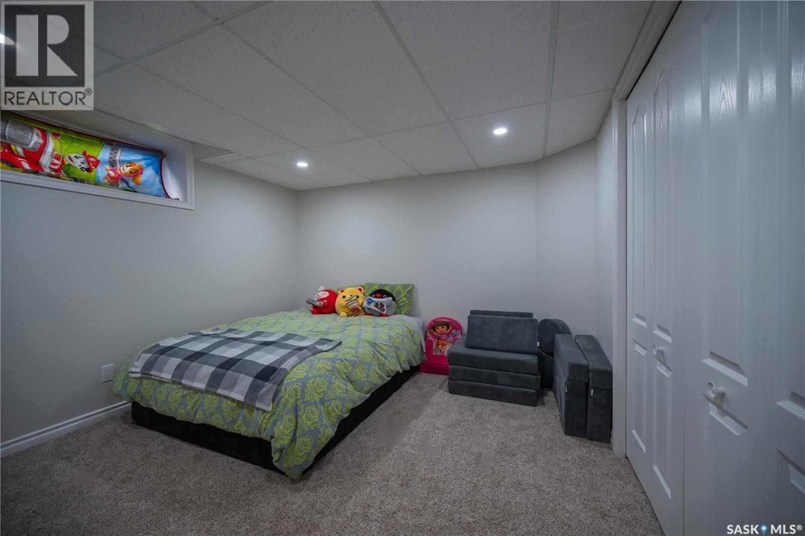 117 Good Spirit CRESCENT - 35