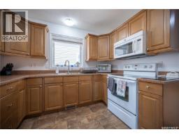 3pc Ensuite bath - 117 Good Spirit Crescent, Yorkton, SK S3N2W8 Photo 8