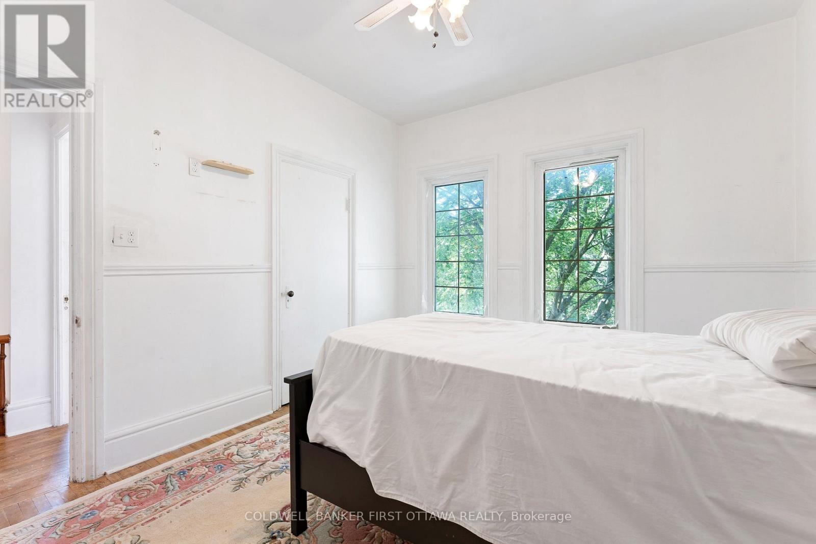 69 WILSON STREET W - 27