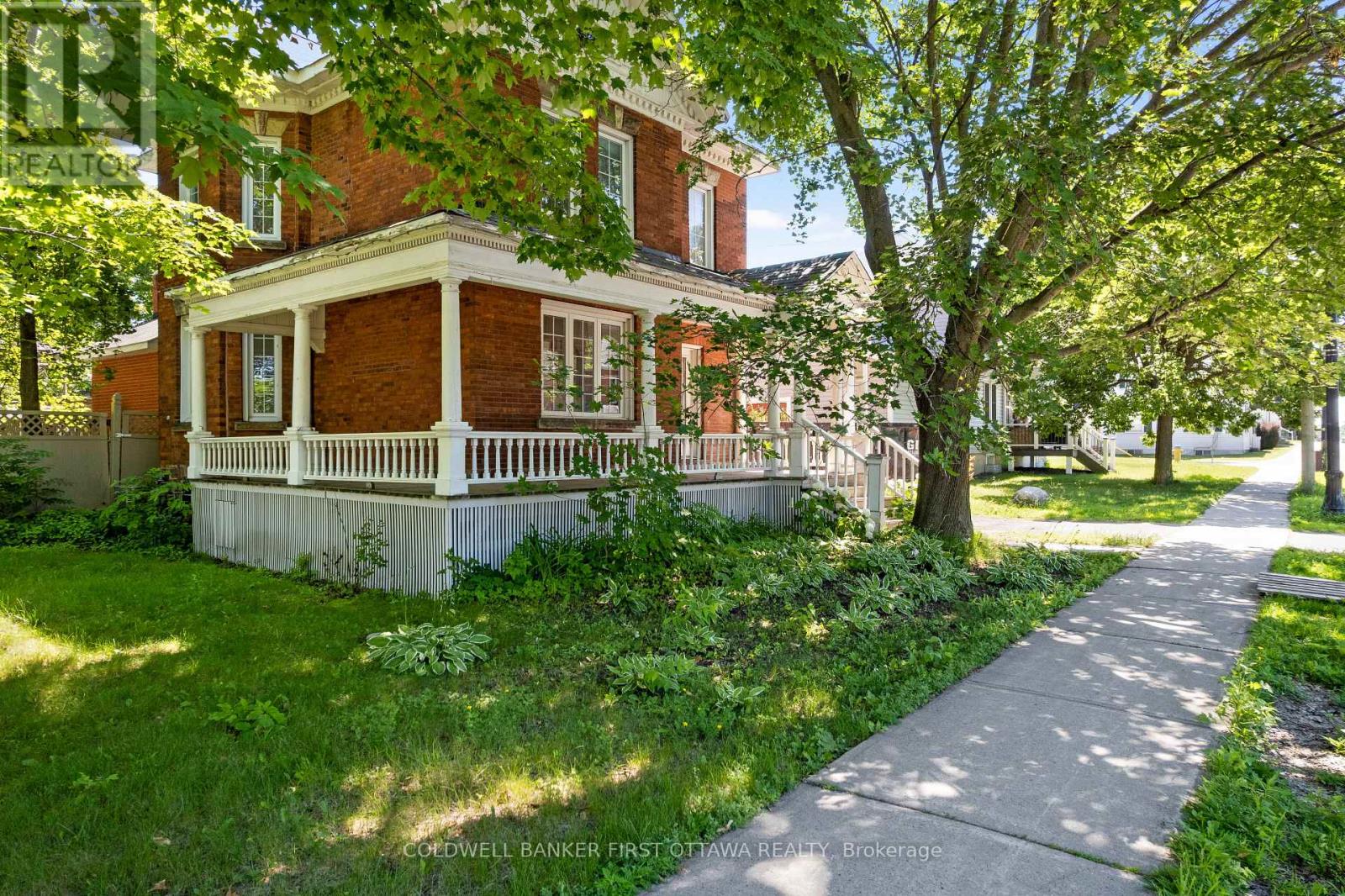 69 WILSON STREET W - 8