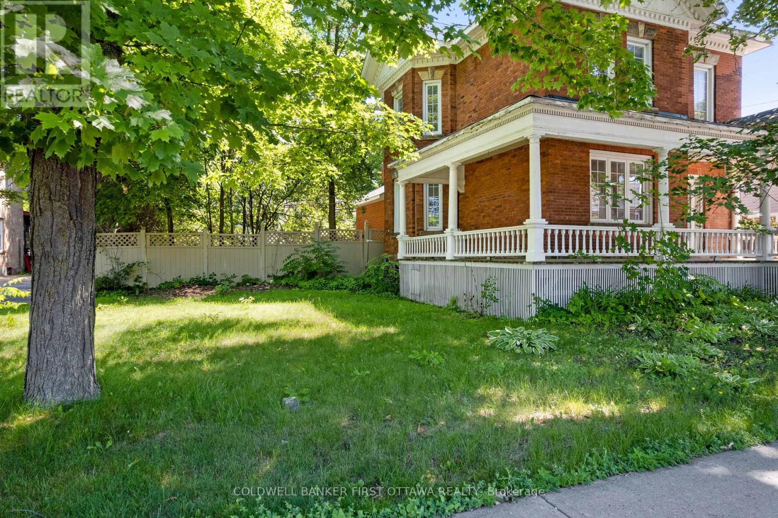 69 WILSON STREET W - 9