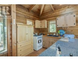207 Middle Fork Road, Sherbrooke Lake, NS B0J2M0 Photo 14