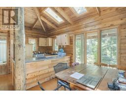 207 Middle Fork Road, Sherbrooke Lake, NS B0J2M0 Photo 16