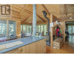 207 Middle Fork Road, Sherbrooke Lake, NS B0J2M0 Photo 15