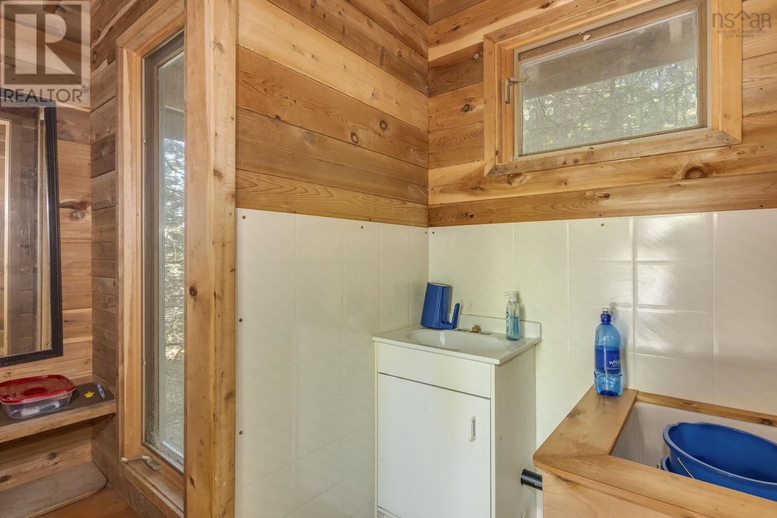 207 Middle Fork Road - 26