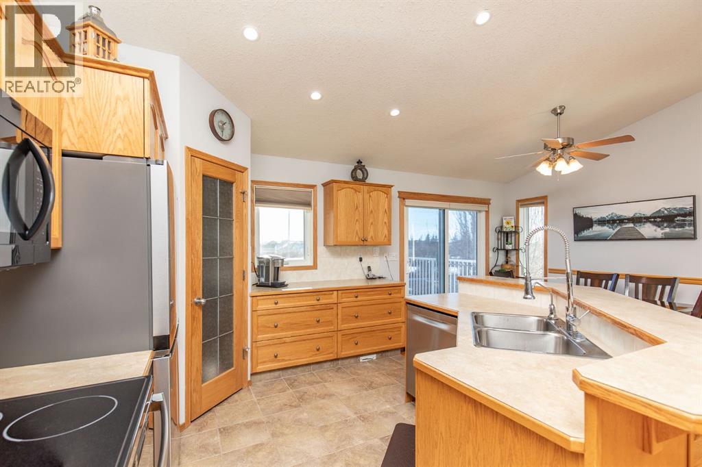 46 Lagrange Crescent - 9