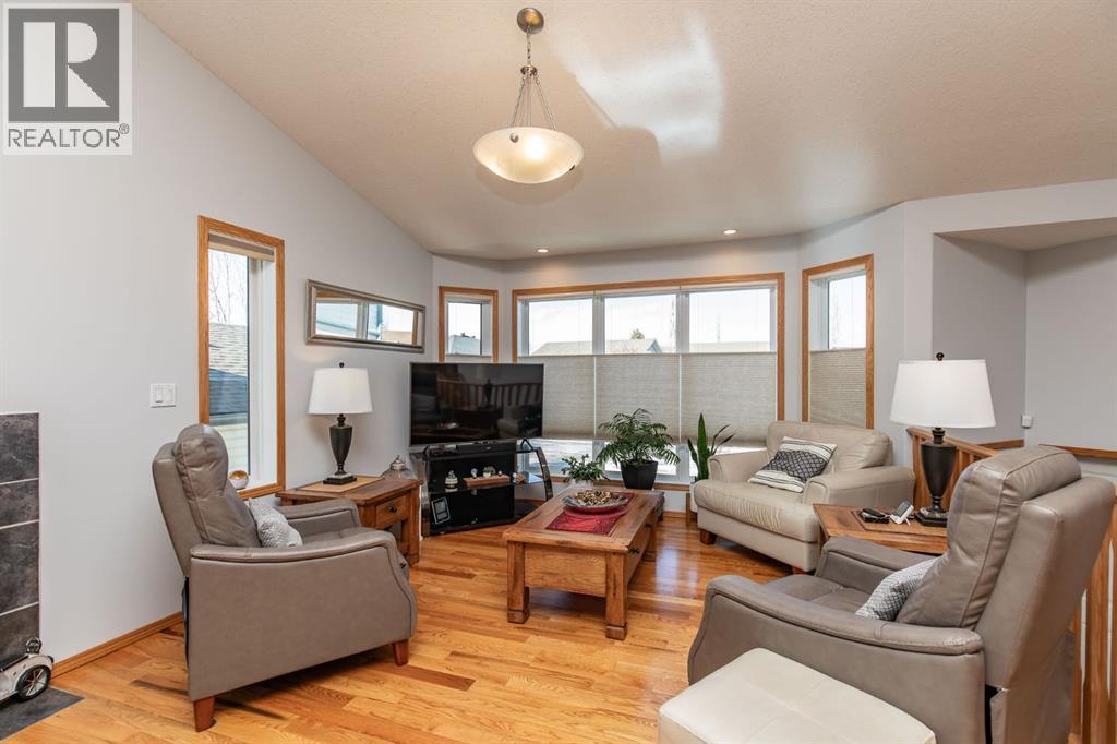 46 Lagrange Crescent - 4