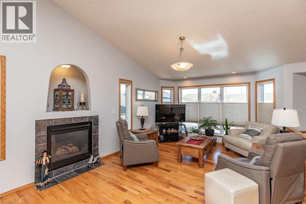 46 Lagrange Crescent - 3