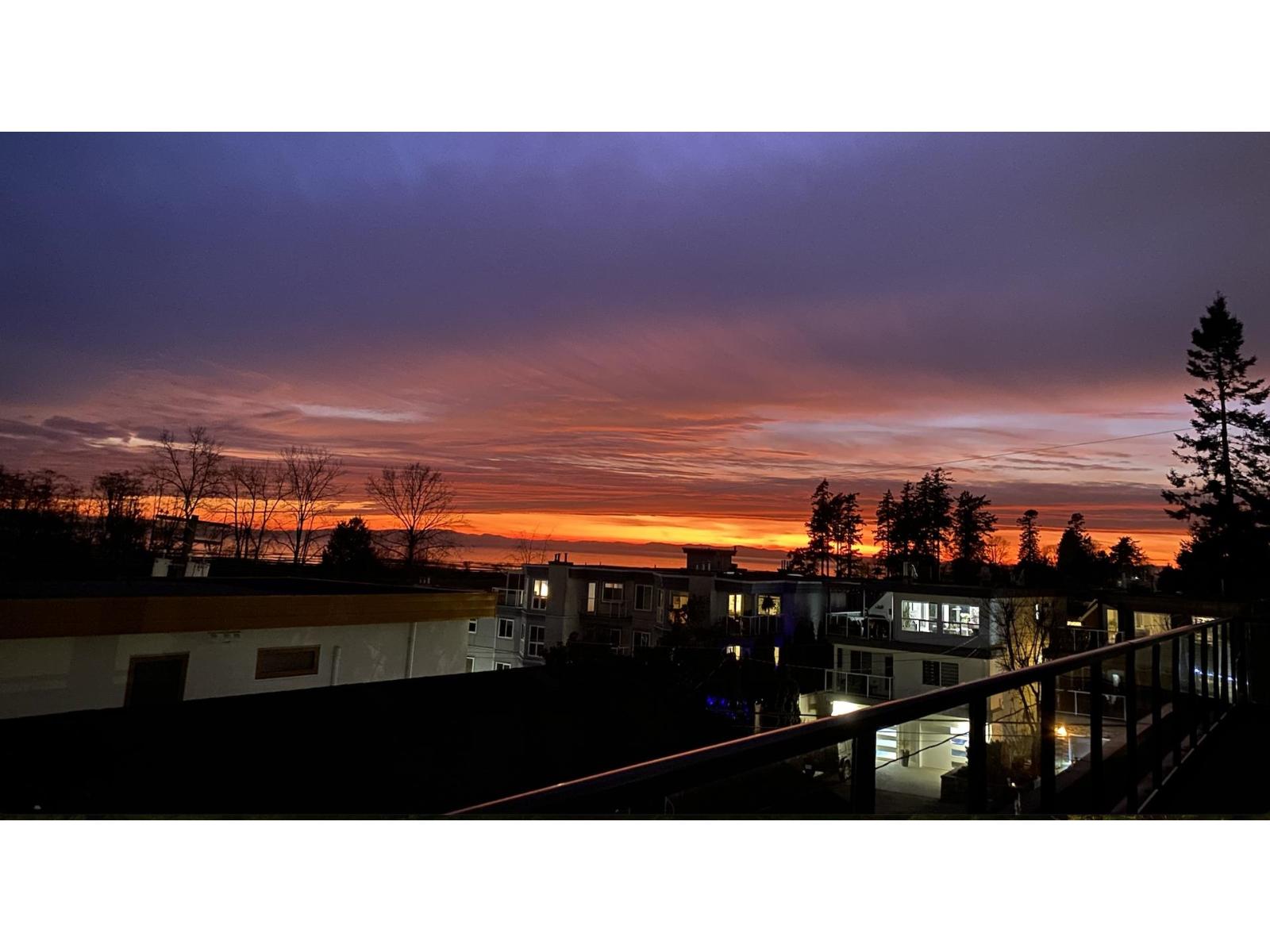 838 STEVENS STREET, White Rock