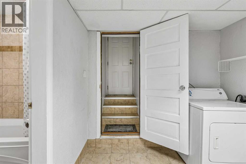1232 Danloe Street NE - 18