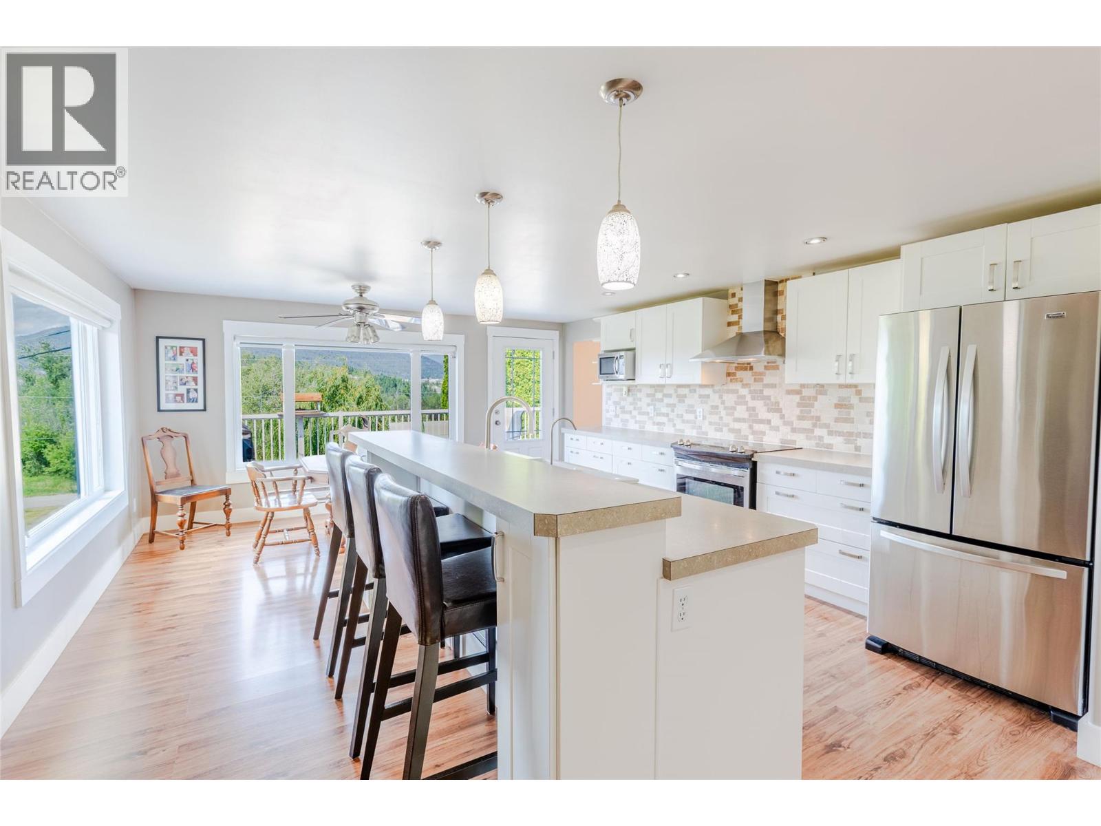 2471 38TH Street - 11