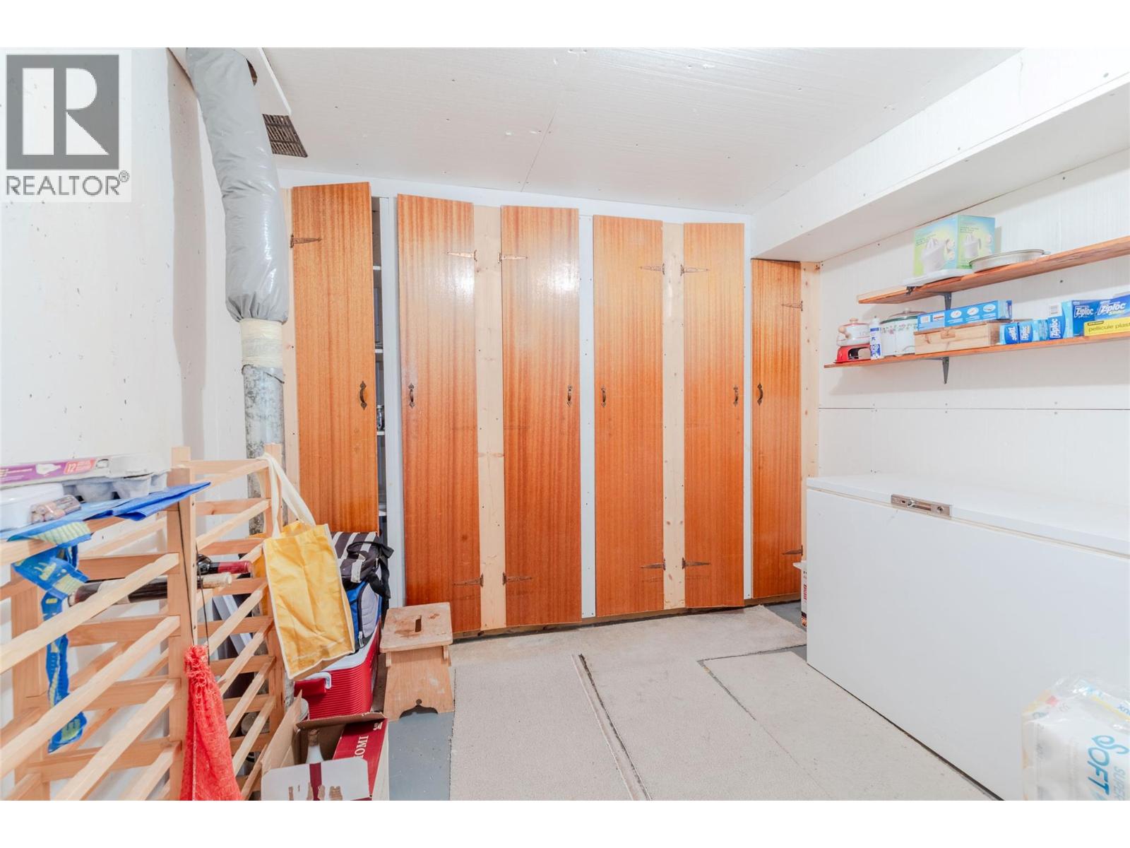 2471 38TH Street - 22