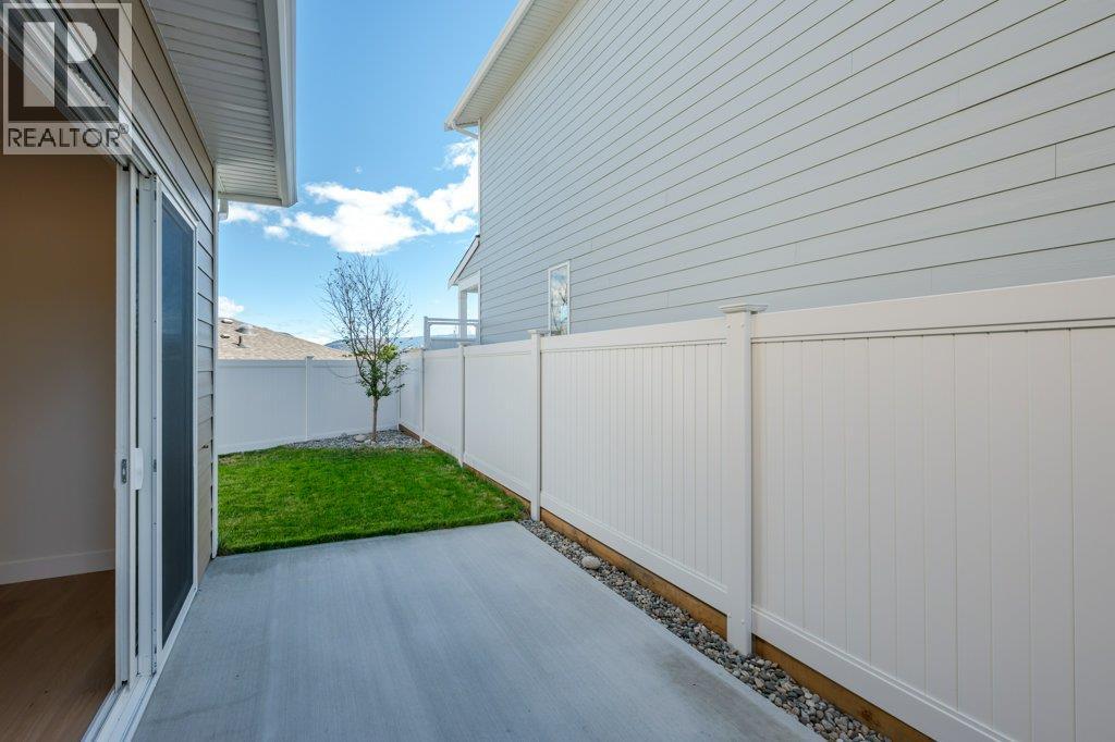 378 Chardonnay Avenue, Oliver