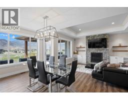 4pc Bathroom - 180 Rue Cheval Noir, Kamloops, BC V1S0B3 Photo 11