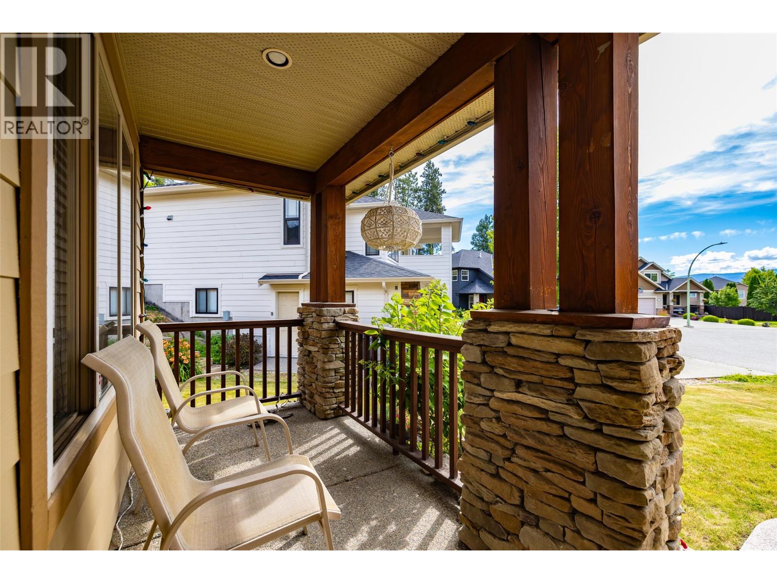 2034 Rosewood Court - 35