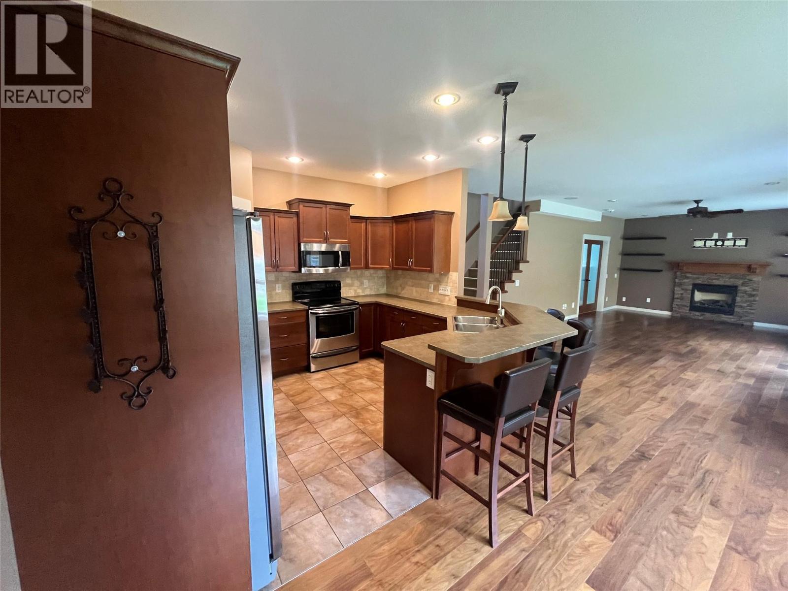 2034 Rosewood Court - 9