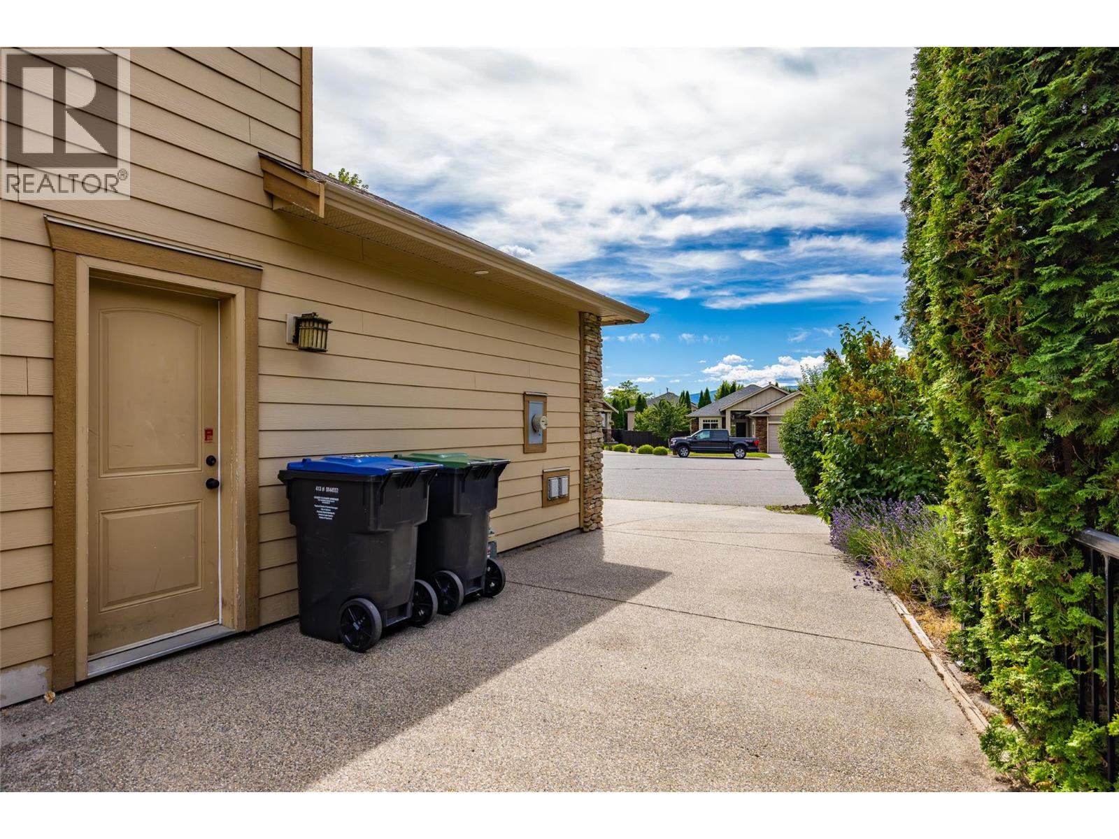 2034 Rosewood Court - 38