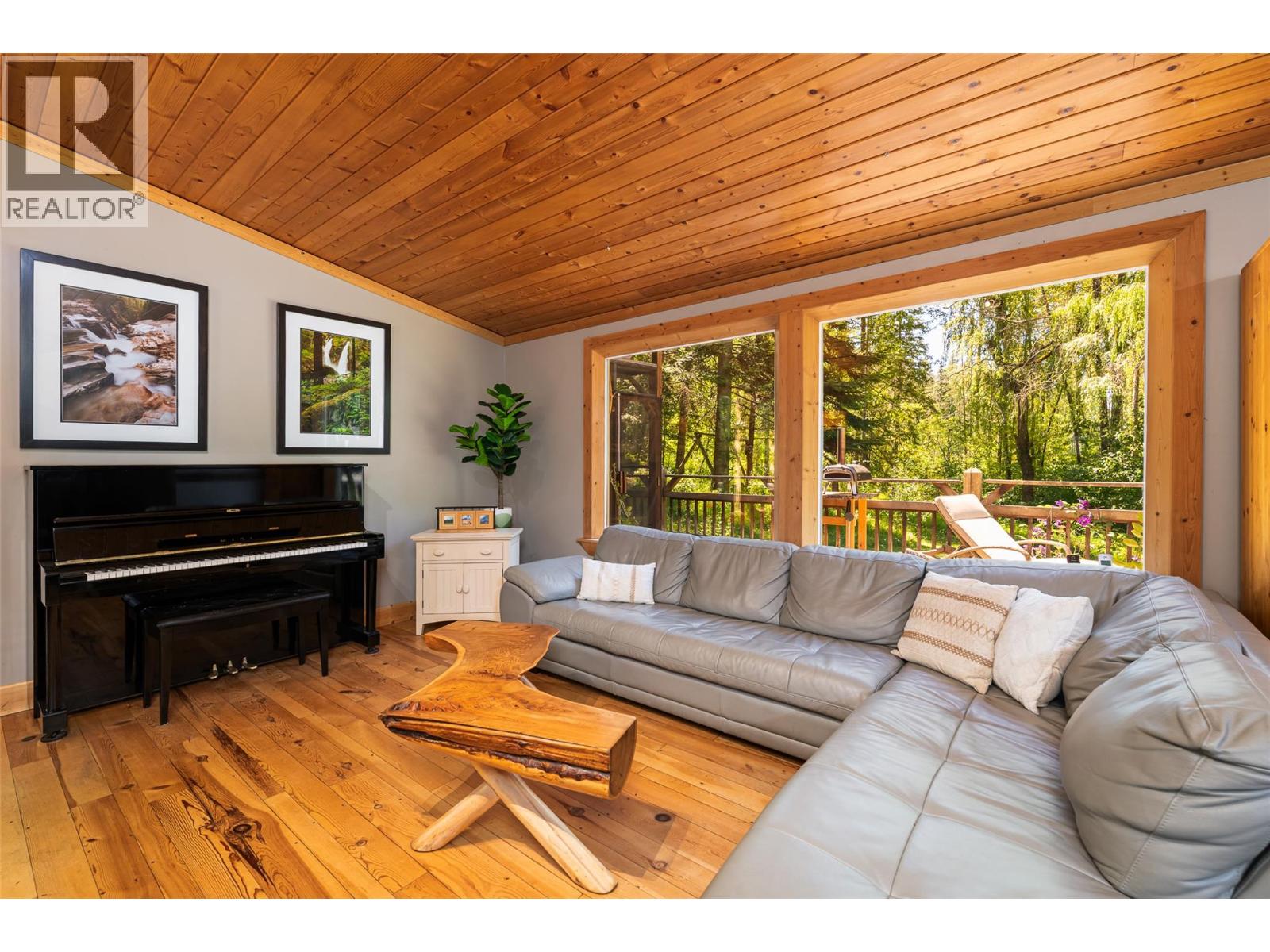 5520 Duck Creek Road - 15