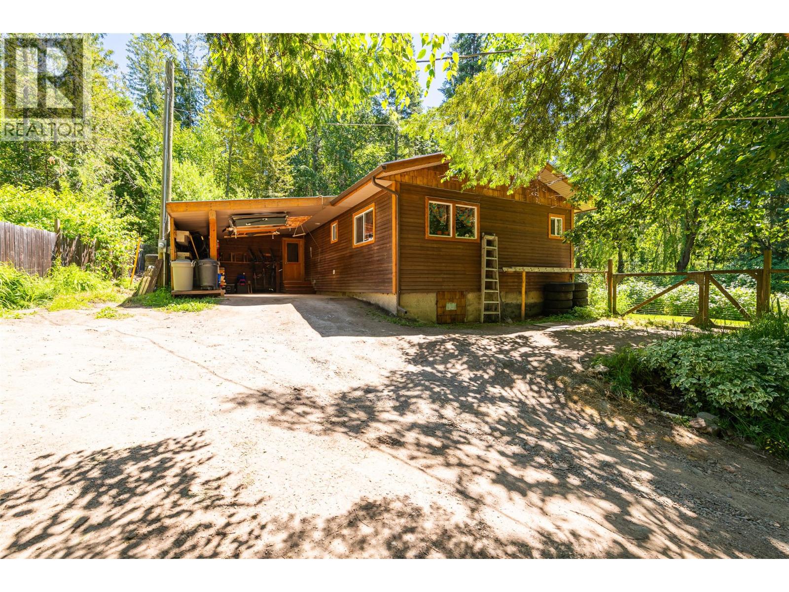 5520 Duck Creek Road - 34