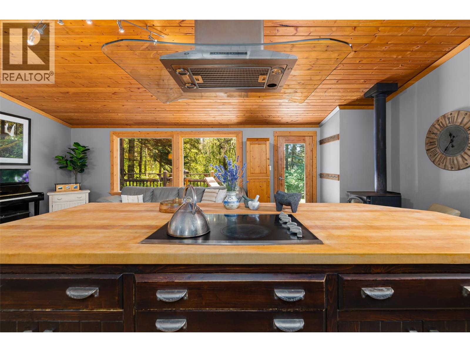 5520 Duck Creek Road - 11