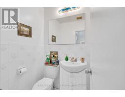 62 - 79 Driftwood Avenue, Toronto, ON M3N2M7 Photo 9