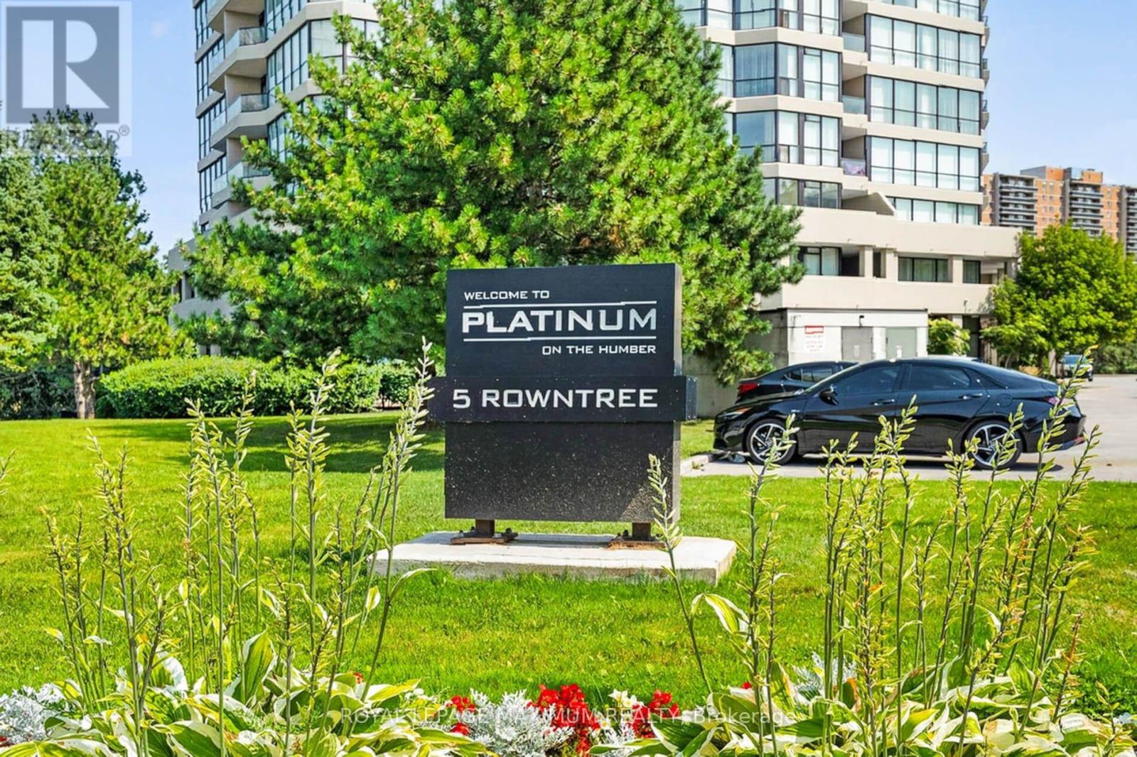 #717 5 ROWNTREE ROAD - 5