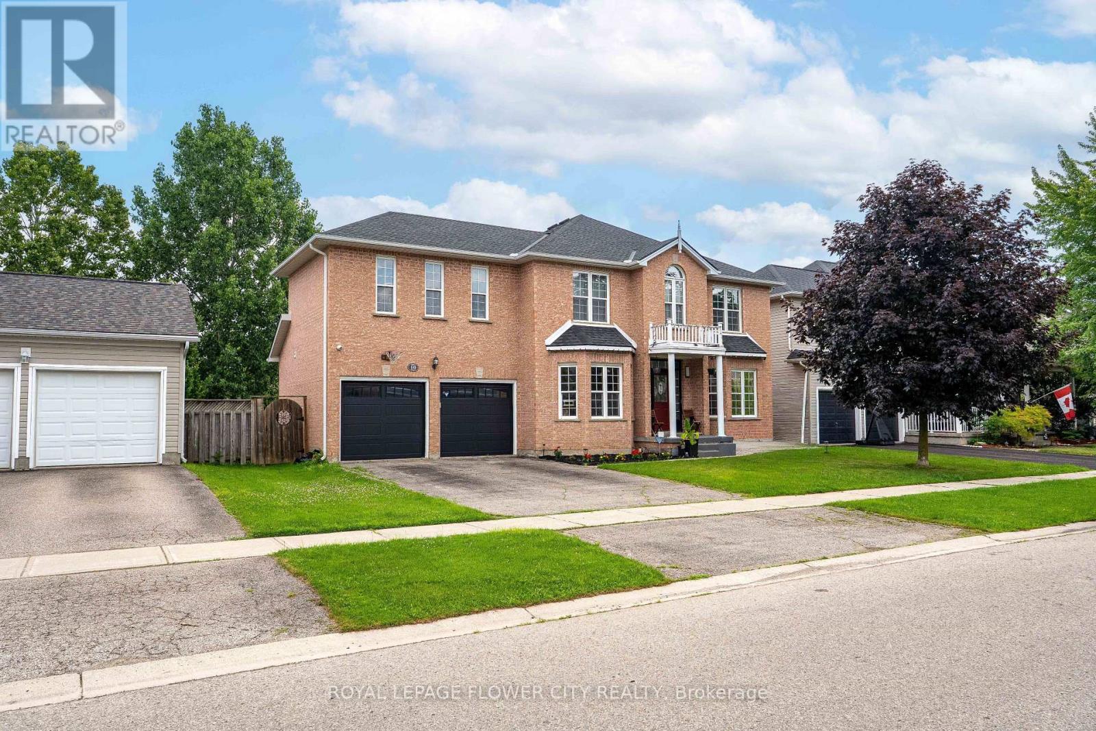 10 OWEN STREET - 1