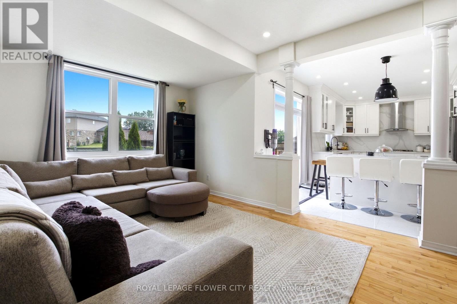 10 OWEN STREET - 17