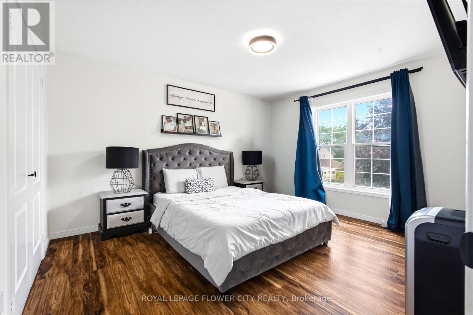 10 OWEN STREET - 26
