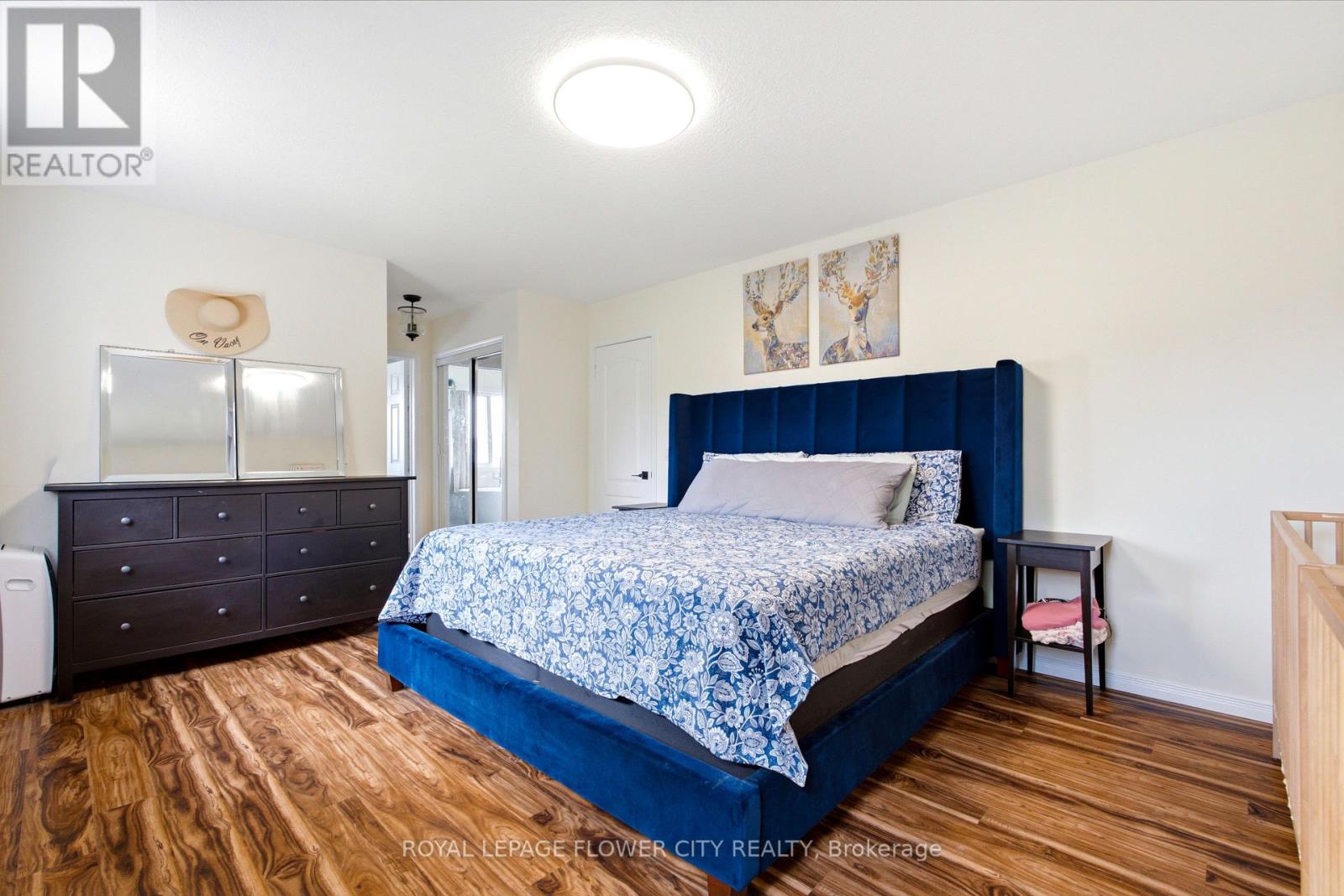 10 OWEN STREET - 31