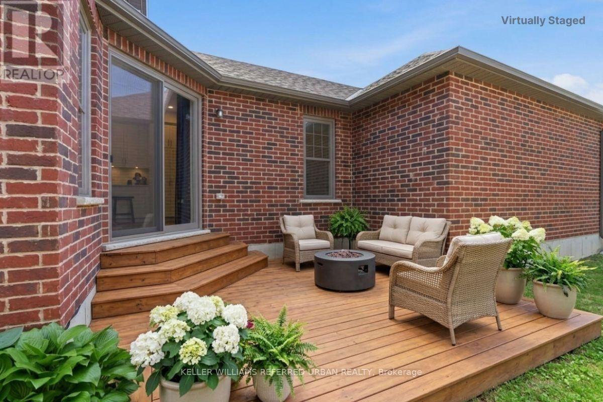 280 NOFTALL GARDENS - 34