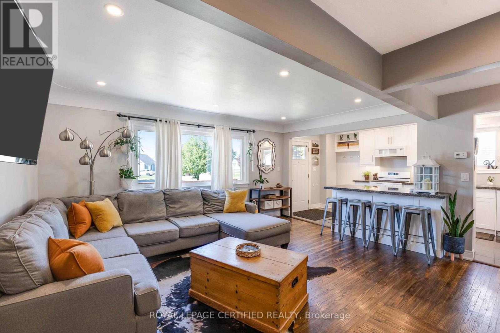 6077 COLLINS DRIVE - 7