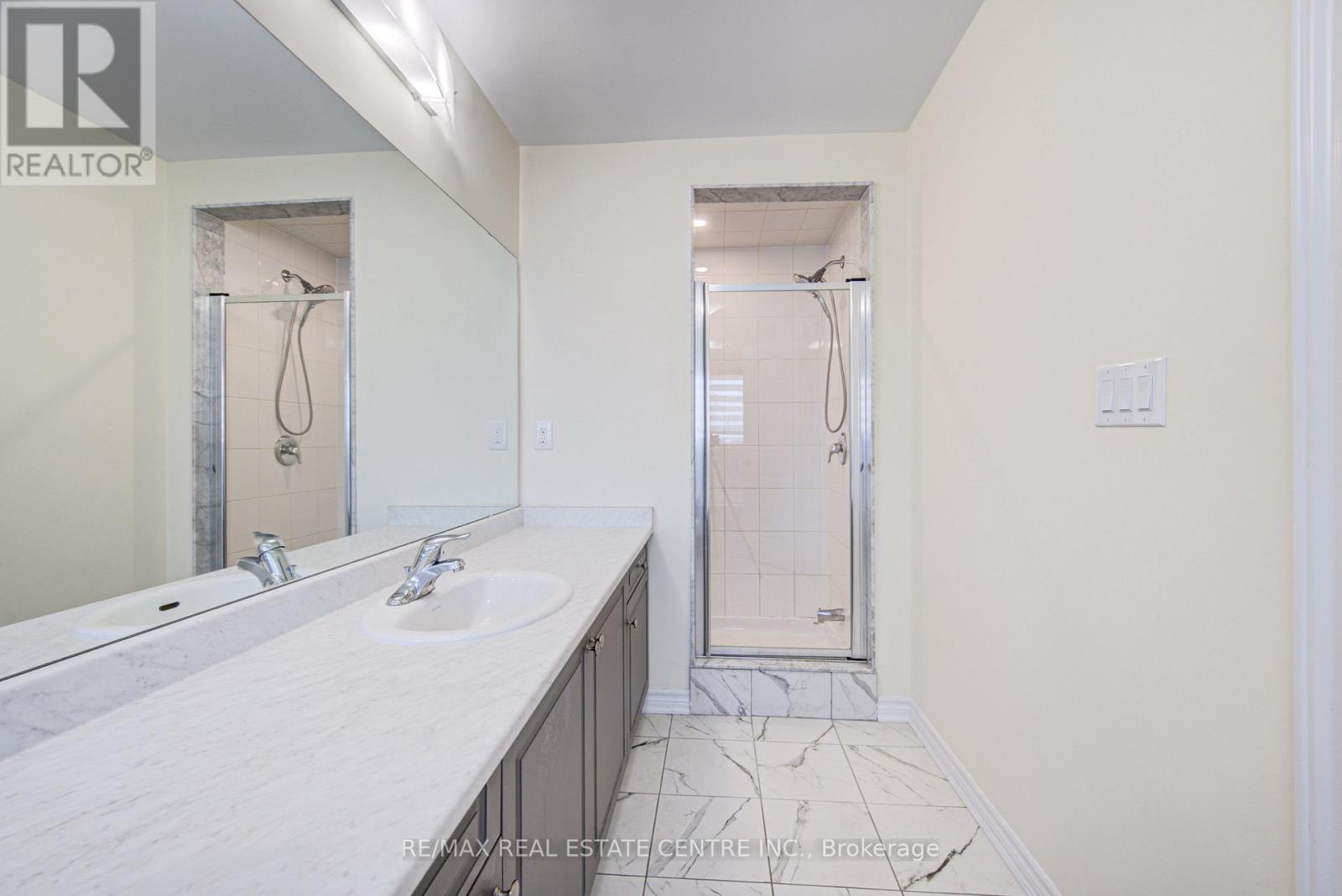 407 DOLMAN STREET - Image 41