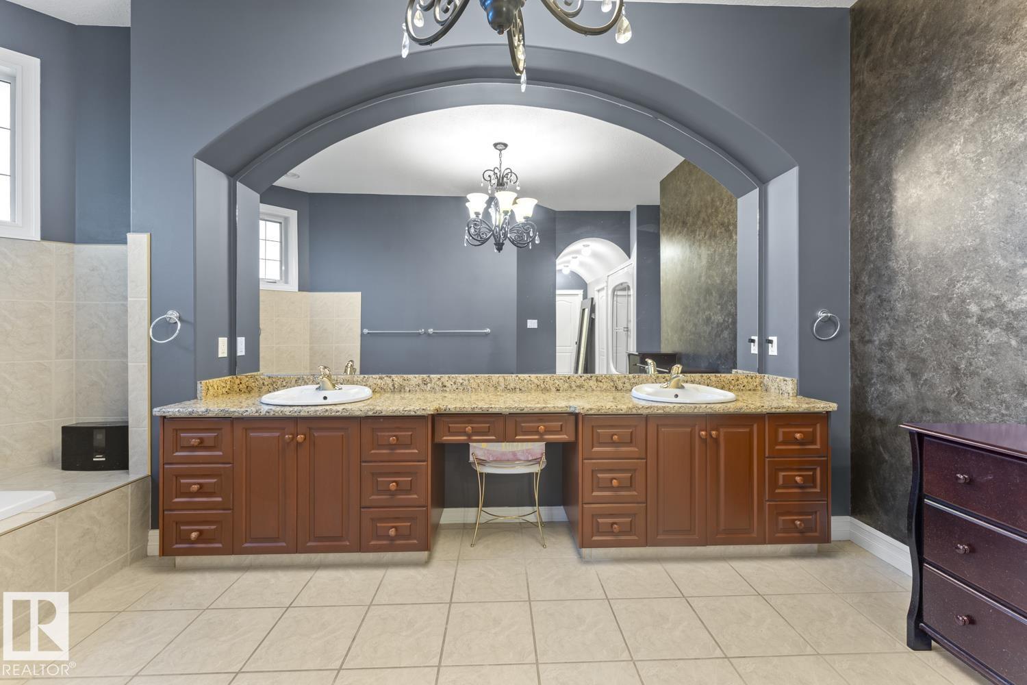 3006 WAYNE WY - 24