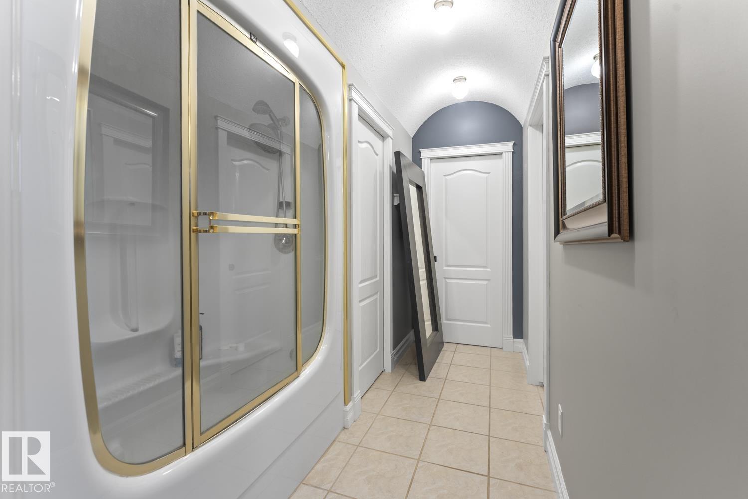 3006 WAYNE WY - 25