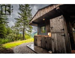 999 Kennedy, Lillooet, BC V0K1V0 Photo 16